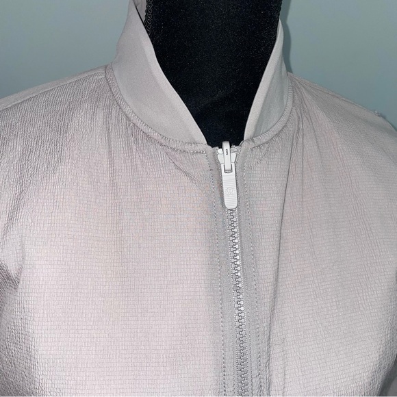 Lululemon - Reversible Non Stop Bomber Jacket - Picture 8 of 12